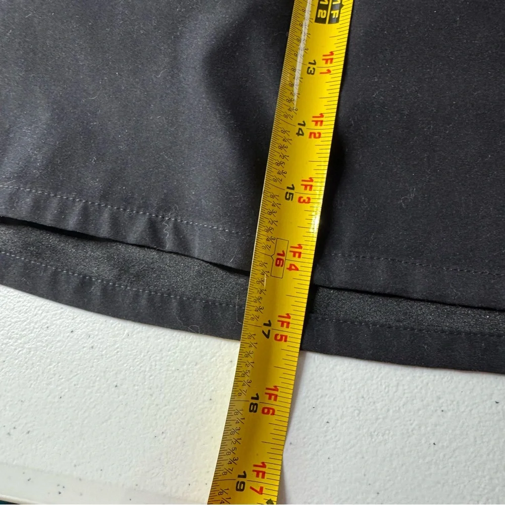 Patagonia Duway Skirt Skort Size 4 Black Hiking, Athletic, Pickleball, Golf - Picture 10 of 14